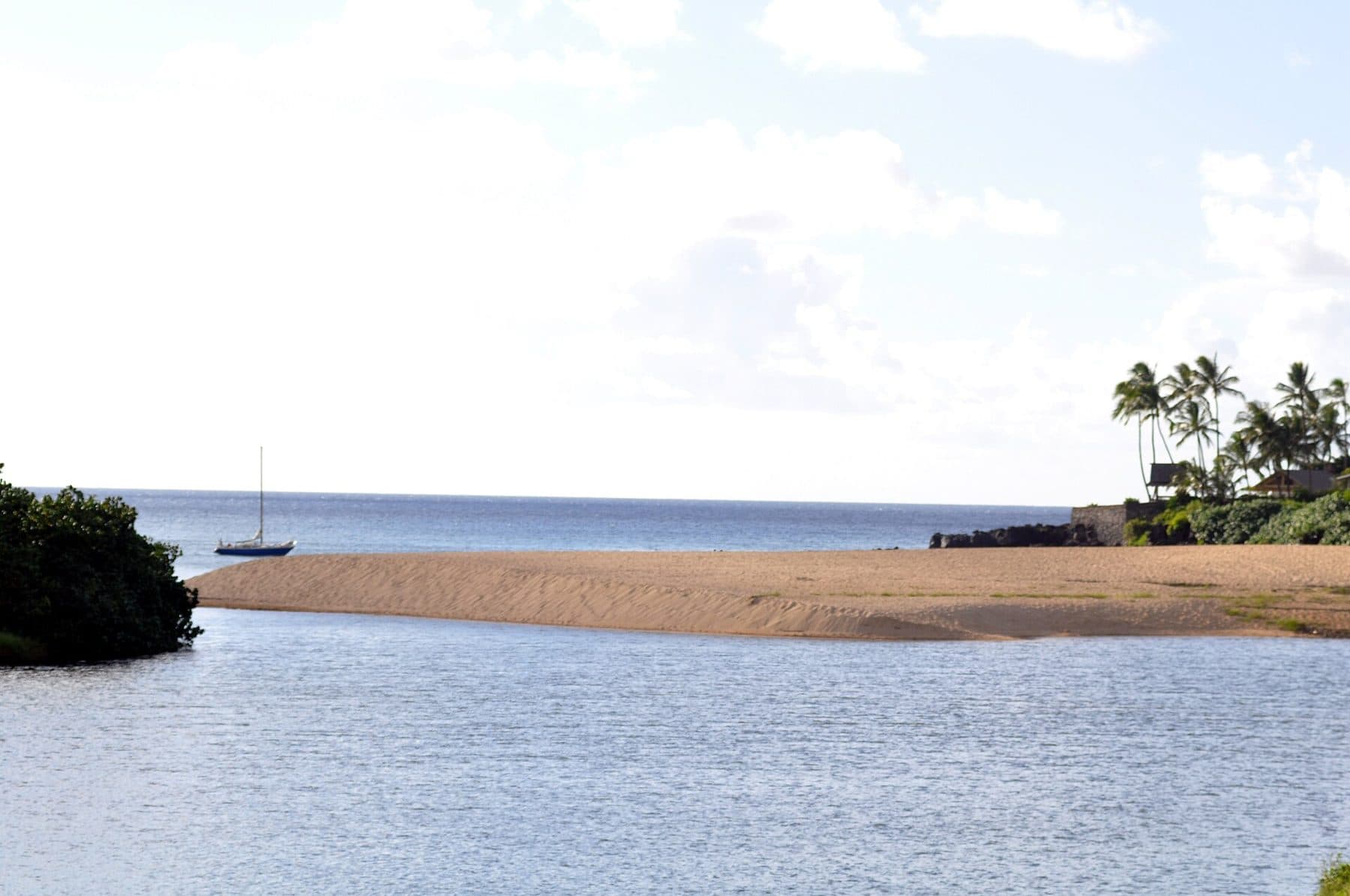 Sandbar at the mouth of the Waimea River on Waimea Bay