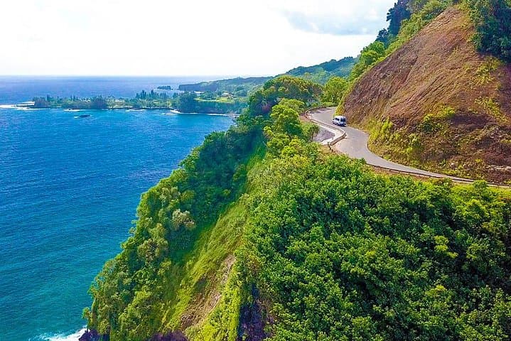 Road to Hāna Waterfalls and Lunch by Mercedes Van (tour photo)