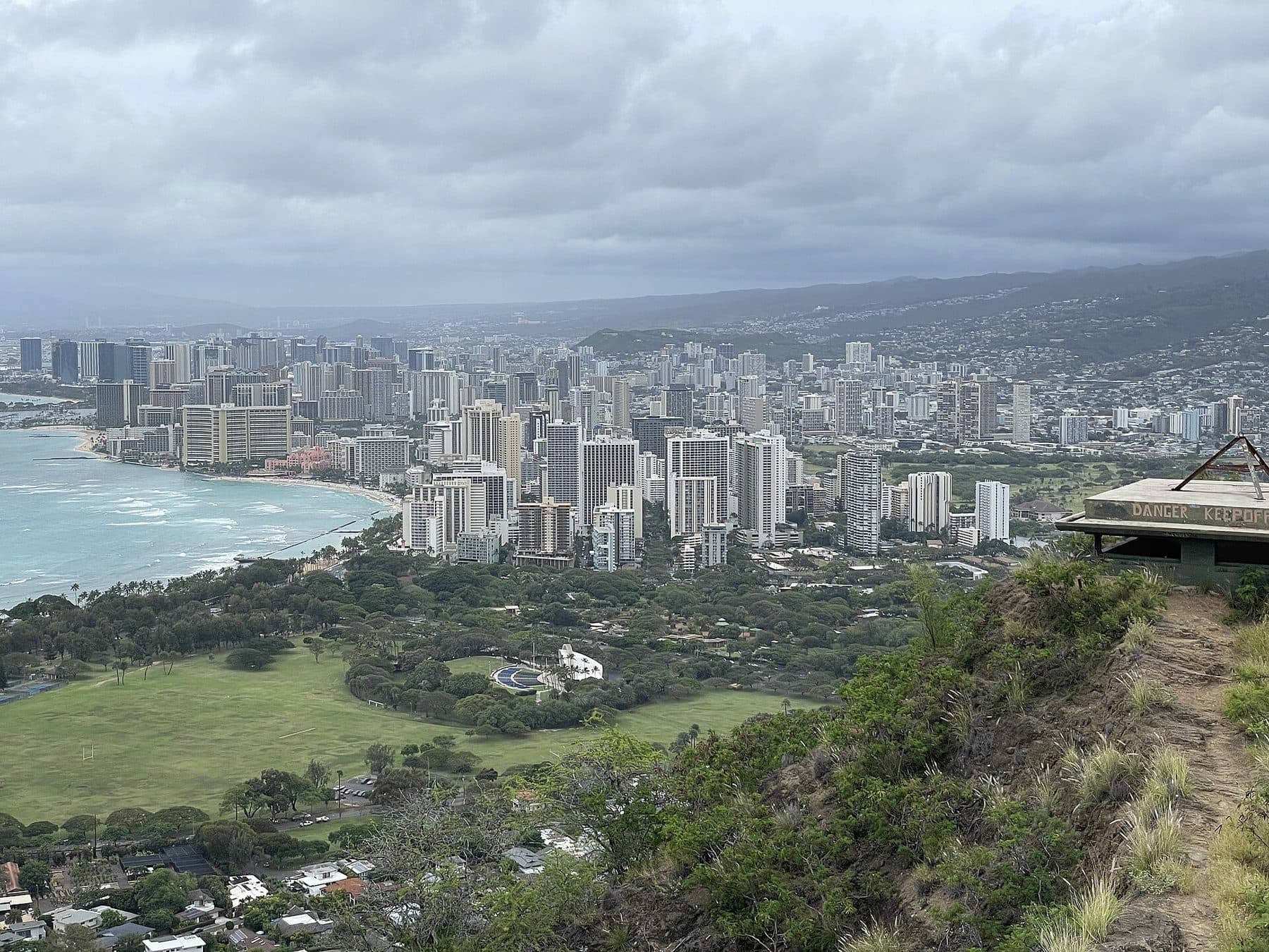 Waikīkī seen from the Diamond Head Summit Trail