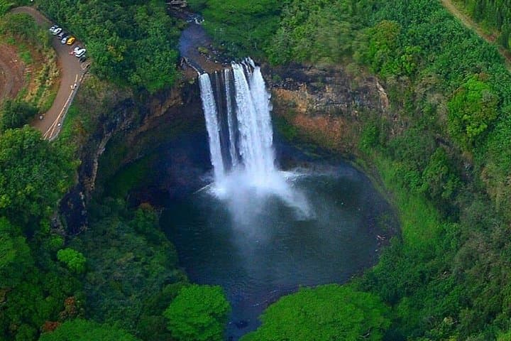 Kauai Deluxe Sightseeing Flight (Airplane) (tour photo)
