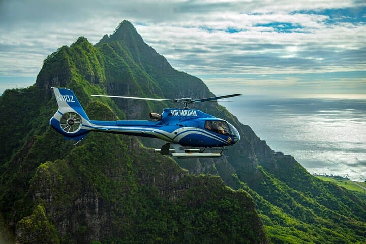Blue Skies of Oʻahu Helicopter Tour (tour photo)