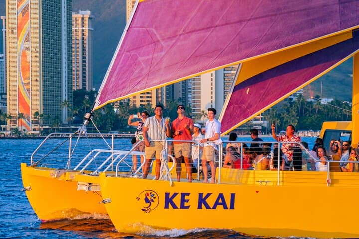 Waikīkī Beach Sunset Sail on the Ke Kai (tour photo)
