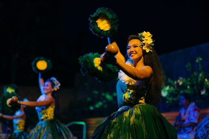 Pāʻina Waikīkī Lūʻau at Waikīkī Beach Marriott (tour photo)